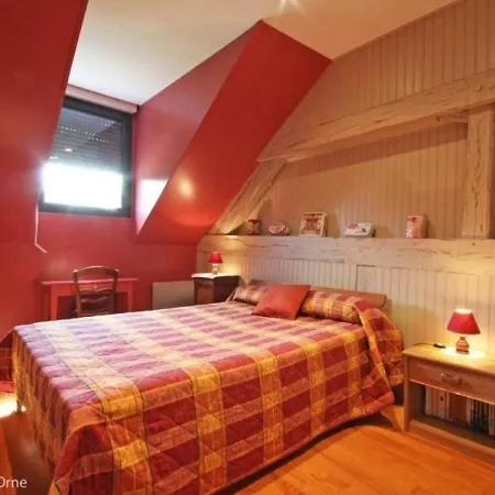 בית נופש House Le Pont D'ommoy *